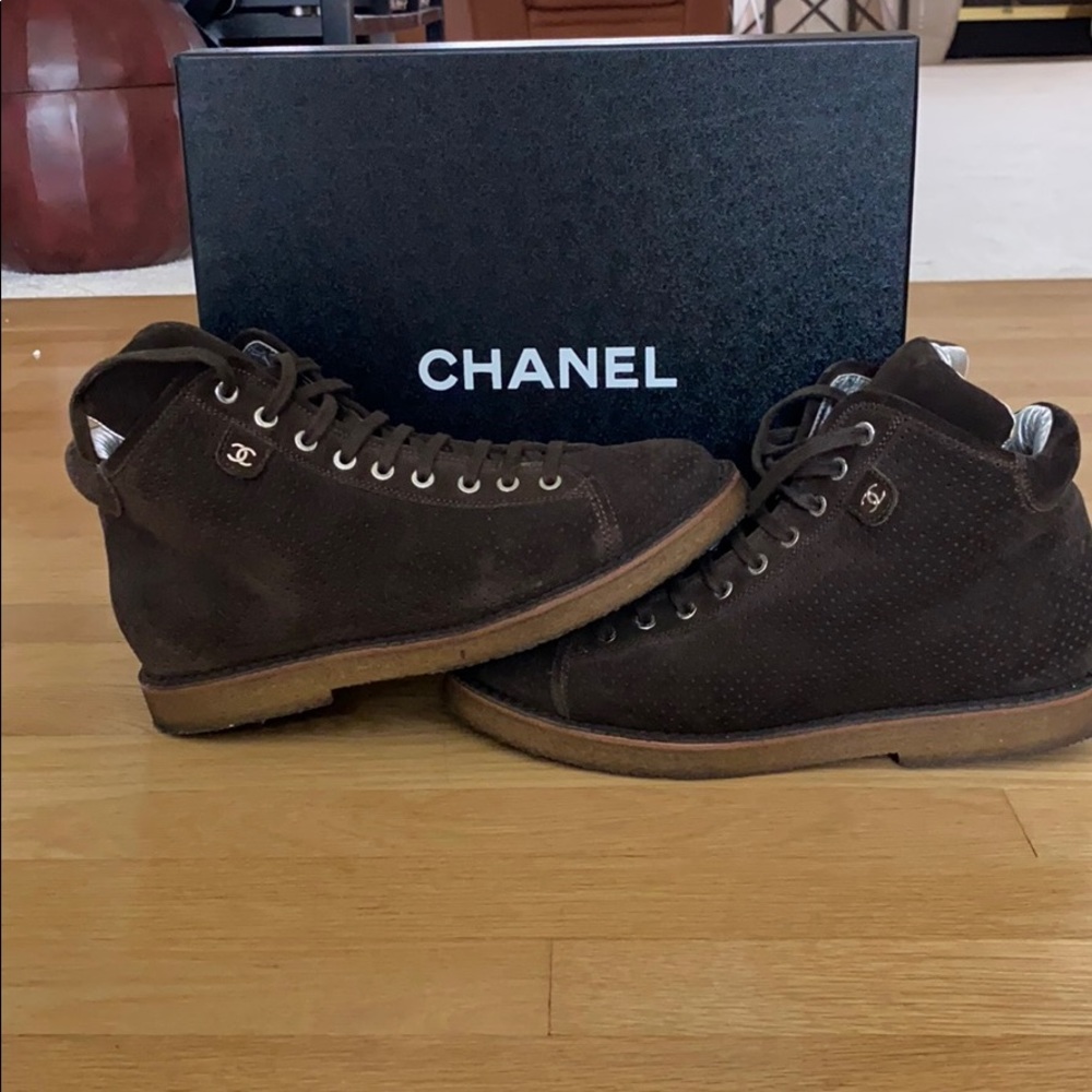 Chanel brown boots women’s 11